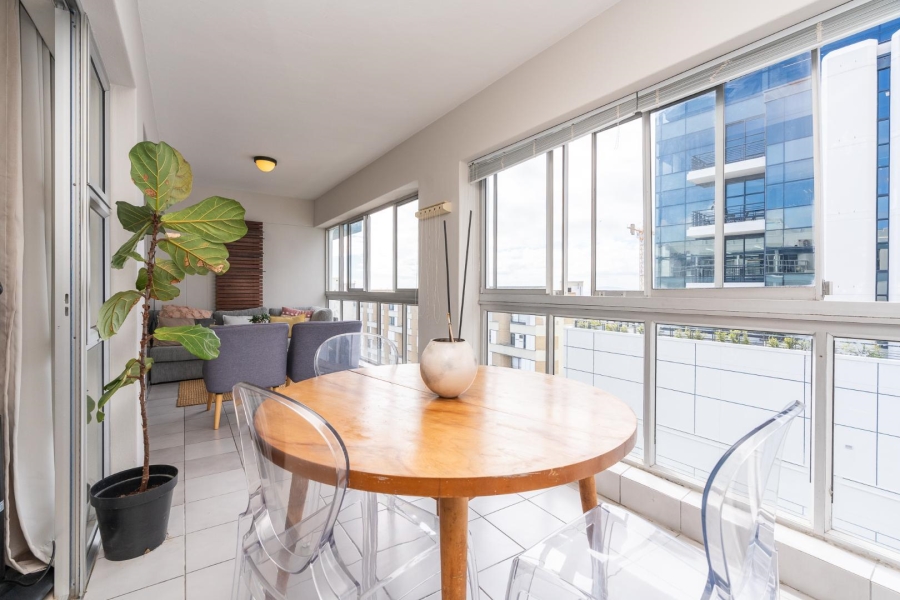 3 Bedroom Property for Sale in Sea Point Western Cape